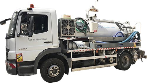 Hydrocureur camion d'assainissement pour vidanges et curages